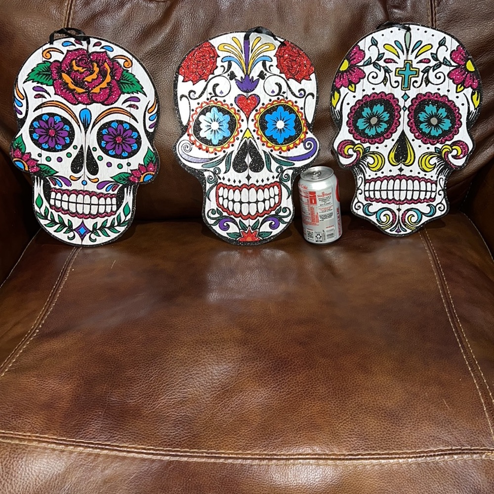 3 ITEM BUNDLE~~Sugar Skull Decor, Glitter accents very colorful and fun! NWT - Picture 2 of 8